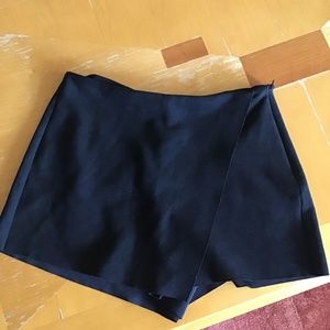 Forever 21 suede skort